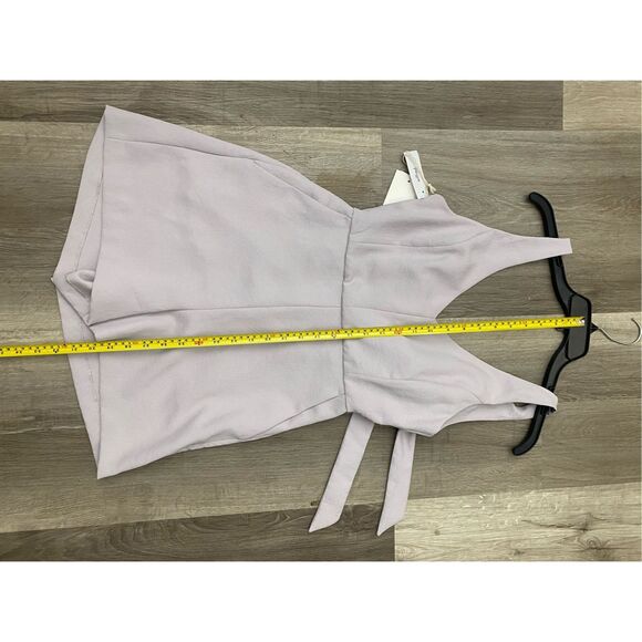 Wilfred NWT New Ecoulement in Lilac Fog Romper, Open Back, Sz 4, MSRP $138 - Picture 9 of 11
